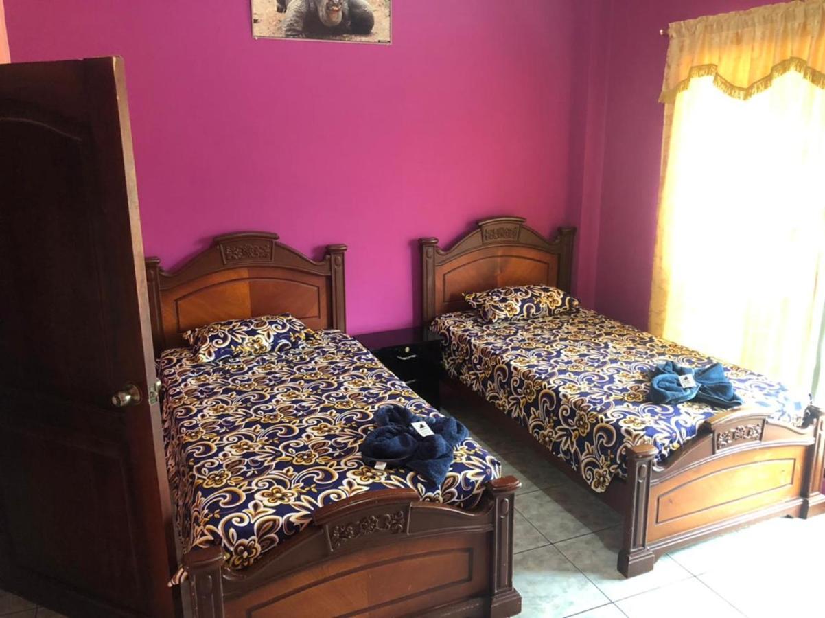 Готель La Casa De Jeimy Пуерто-Бакерісо-Морено Екстер'єр фото